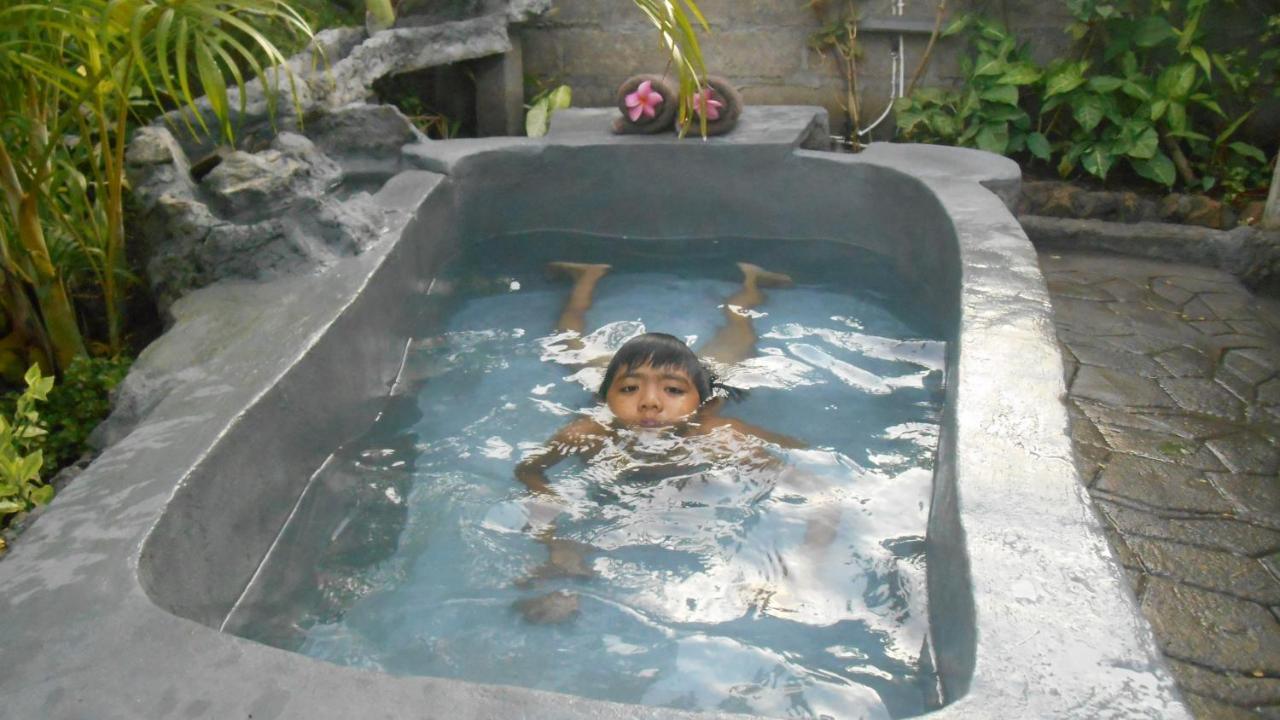 Taman Menjangan Homestay By Snorkelingmenjangan Banyuwedang Exterior foto