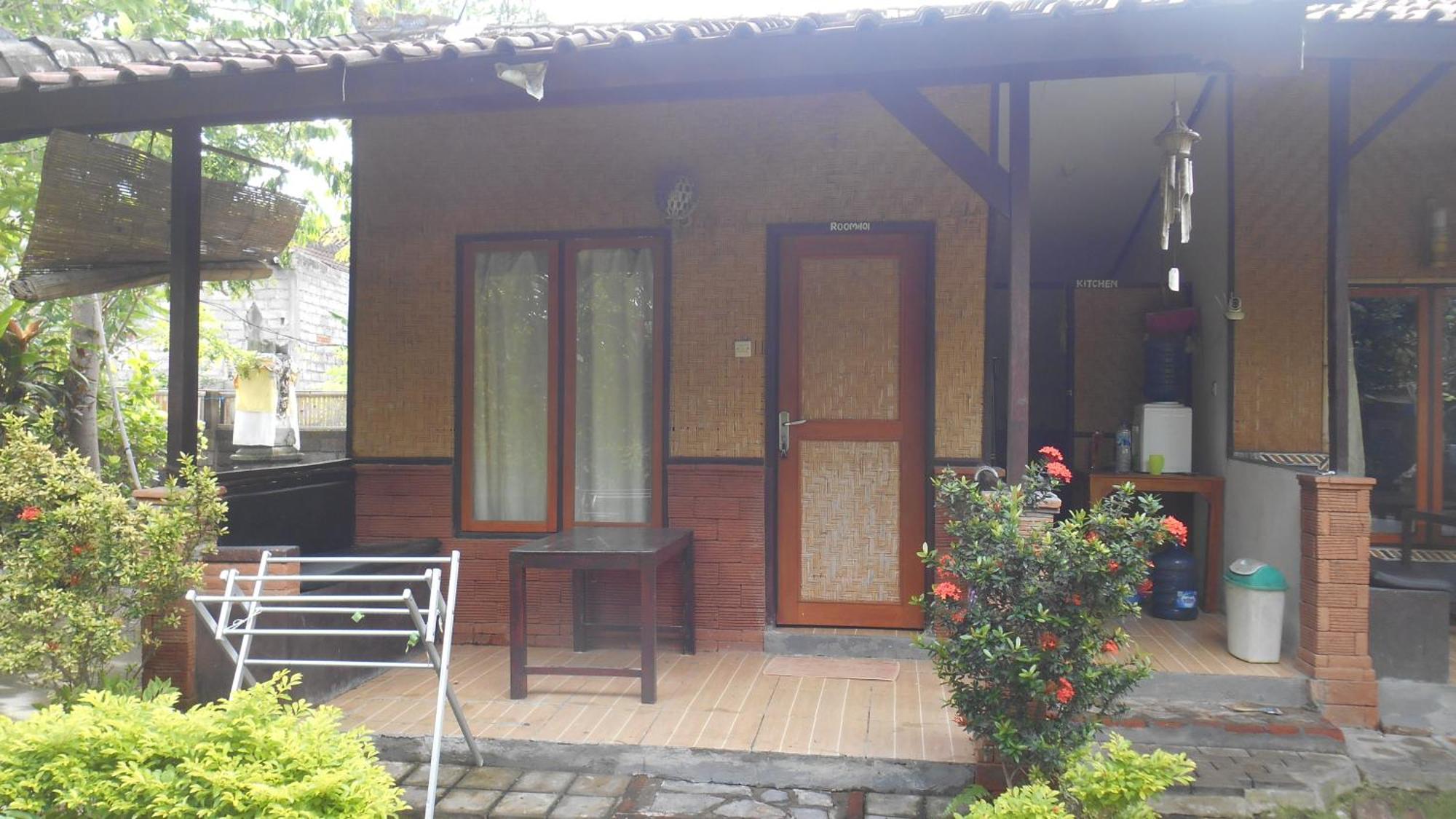 Taman Menjangan Homestay By Snorkelingmenjangan Banyuwedang Exterior foto