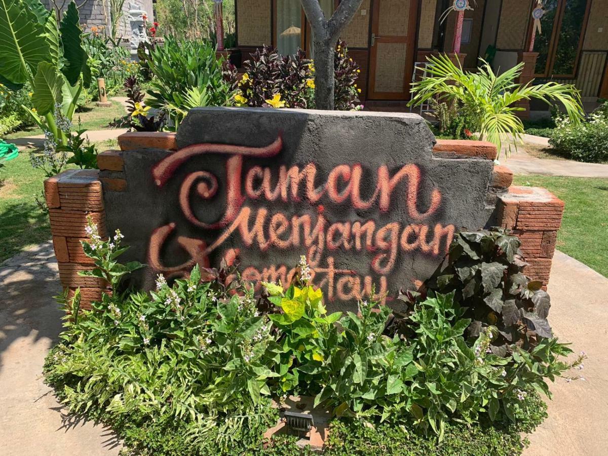 Taman Menjangan Homestay By Snorkelingmenjangan Banyuwedang Exterior foto